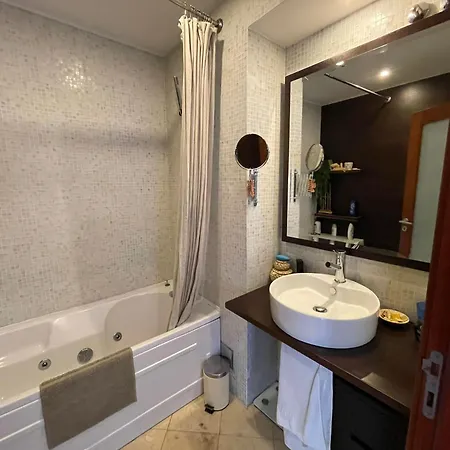 Stunning Duplex In Center Appartement Lisboa